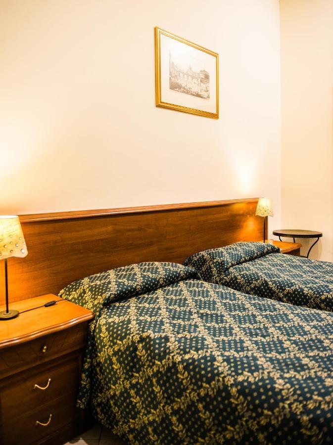 Turistico Quarto em Acomodações Particulares Roma